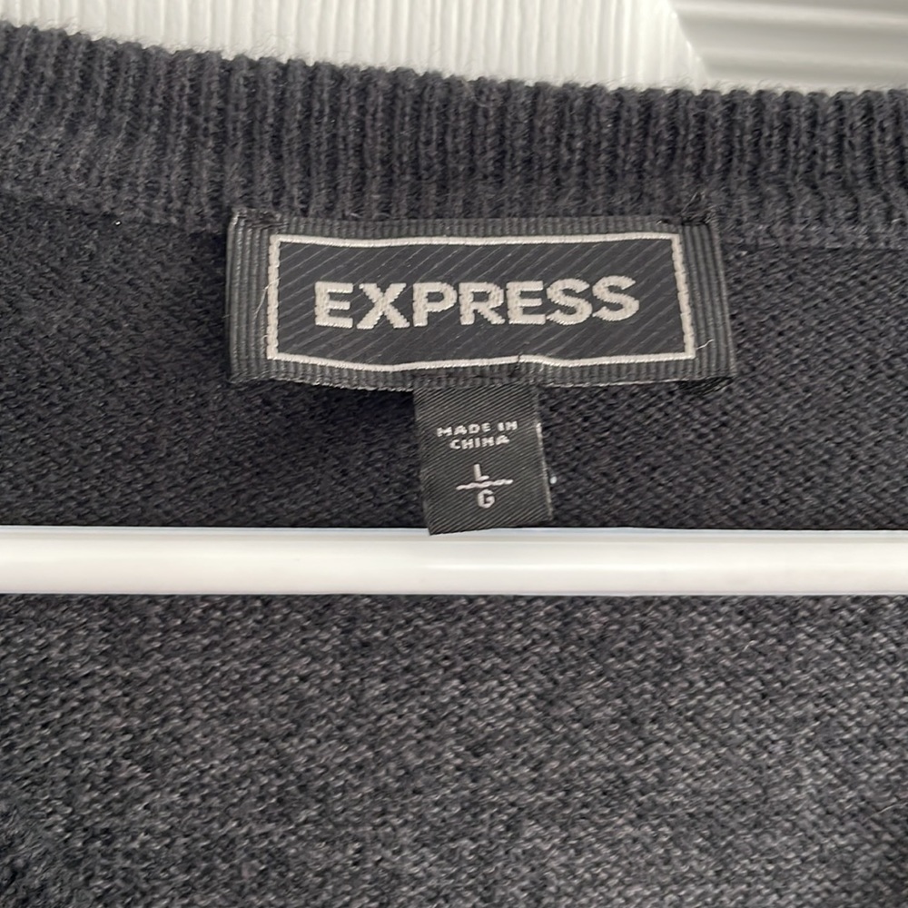 Express - Picture 2 of 2